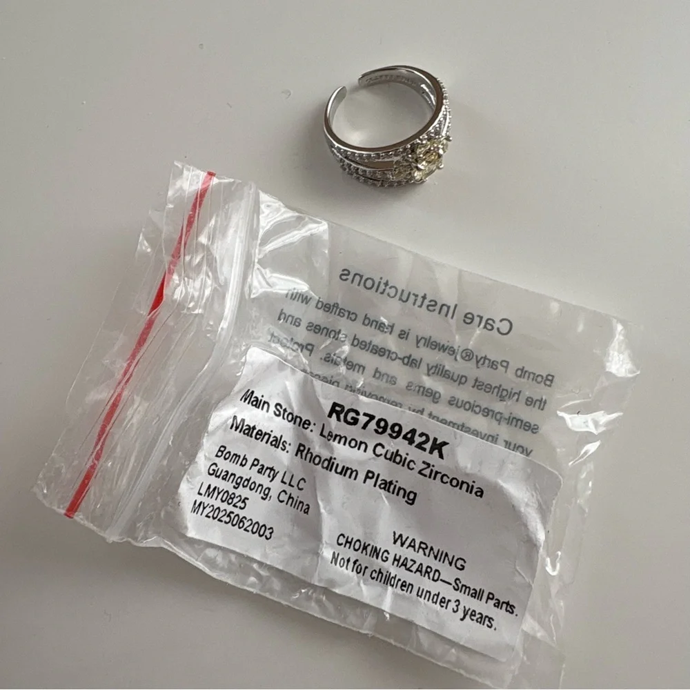 Bomb Party Kids Ring RG79942K Lemon CZ Rhodium Plating